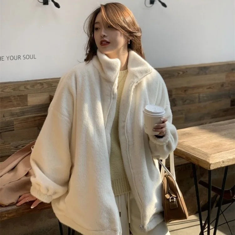2026 New Loose-Fit Faux Rabbit Fur Collar Padded Winter Jacket – Thick, Plush, Cozy Women's Quilted Coat for Cold Weather