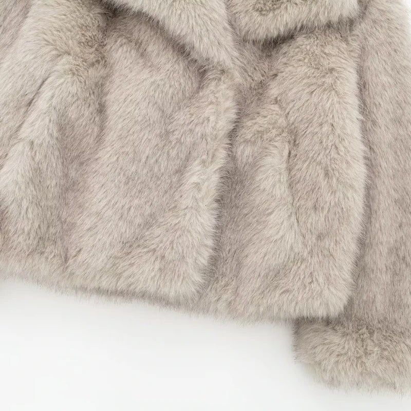 2024 Winter New Fashion Gradient Fluffy Fur Coat Women High Street Luxury Big Fur Collar Faux Fox Fur Jacket Female Overcoats