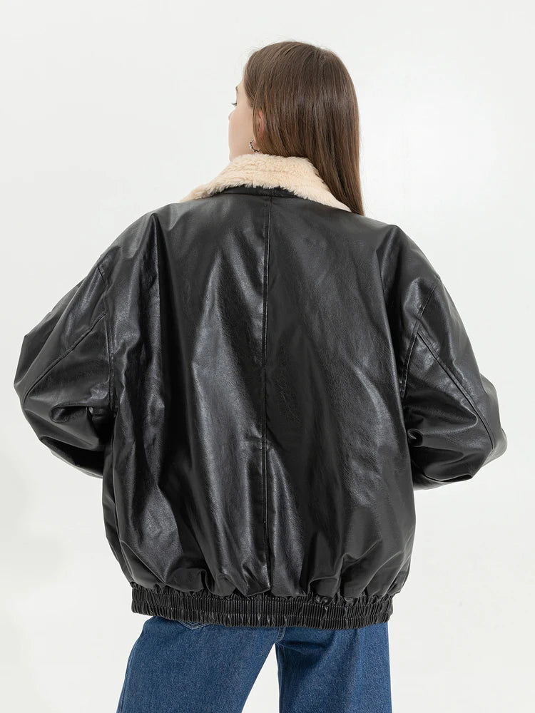 Winter Women's Fur Leather Jacket Long Sleeved Loose Warm Lamb Wool Vintage Thickened Locomotive Lapel Female PU Motorcycle Coat