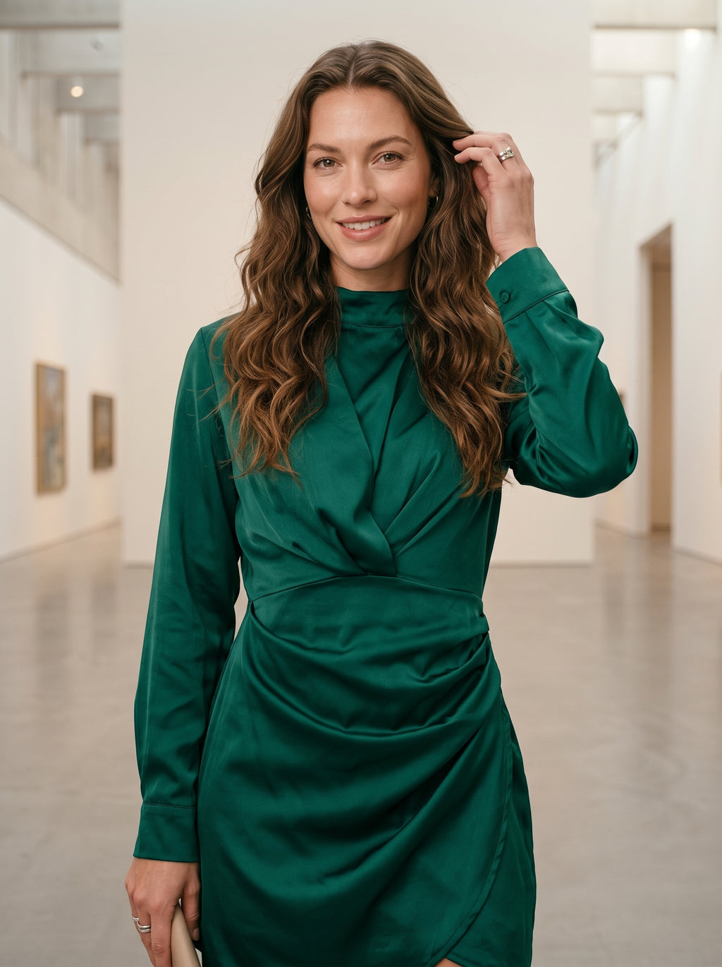 Sophisticated Satin Shirt Dress - Elegant Fitted Mini Dress with Long Sleeves & Collar Perfect for Evening Events